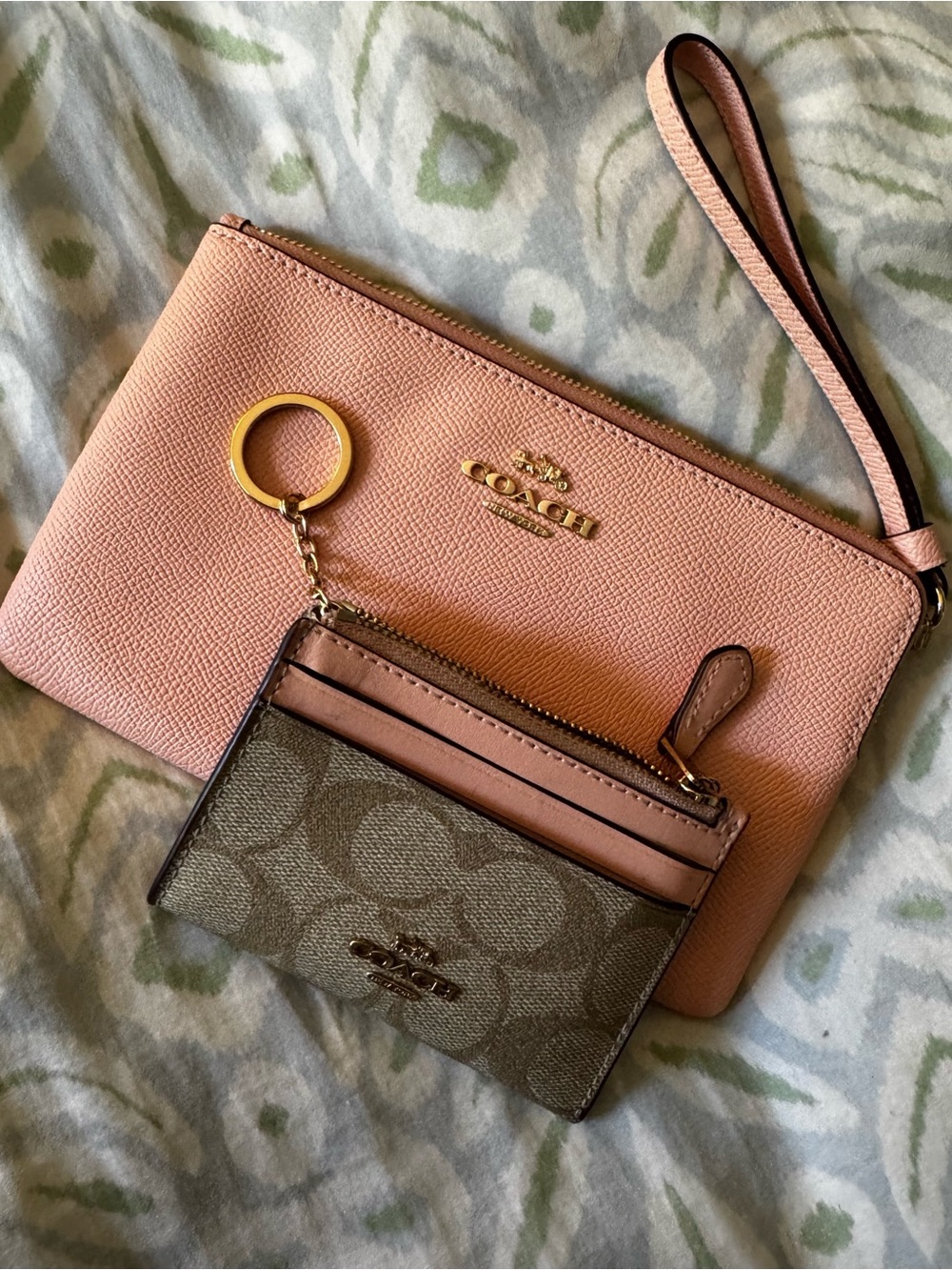 Coach Large Corner Zip Faded Blush Wristlet